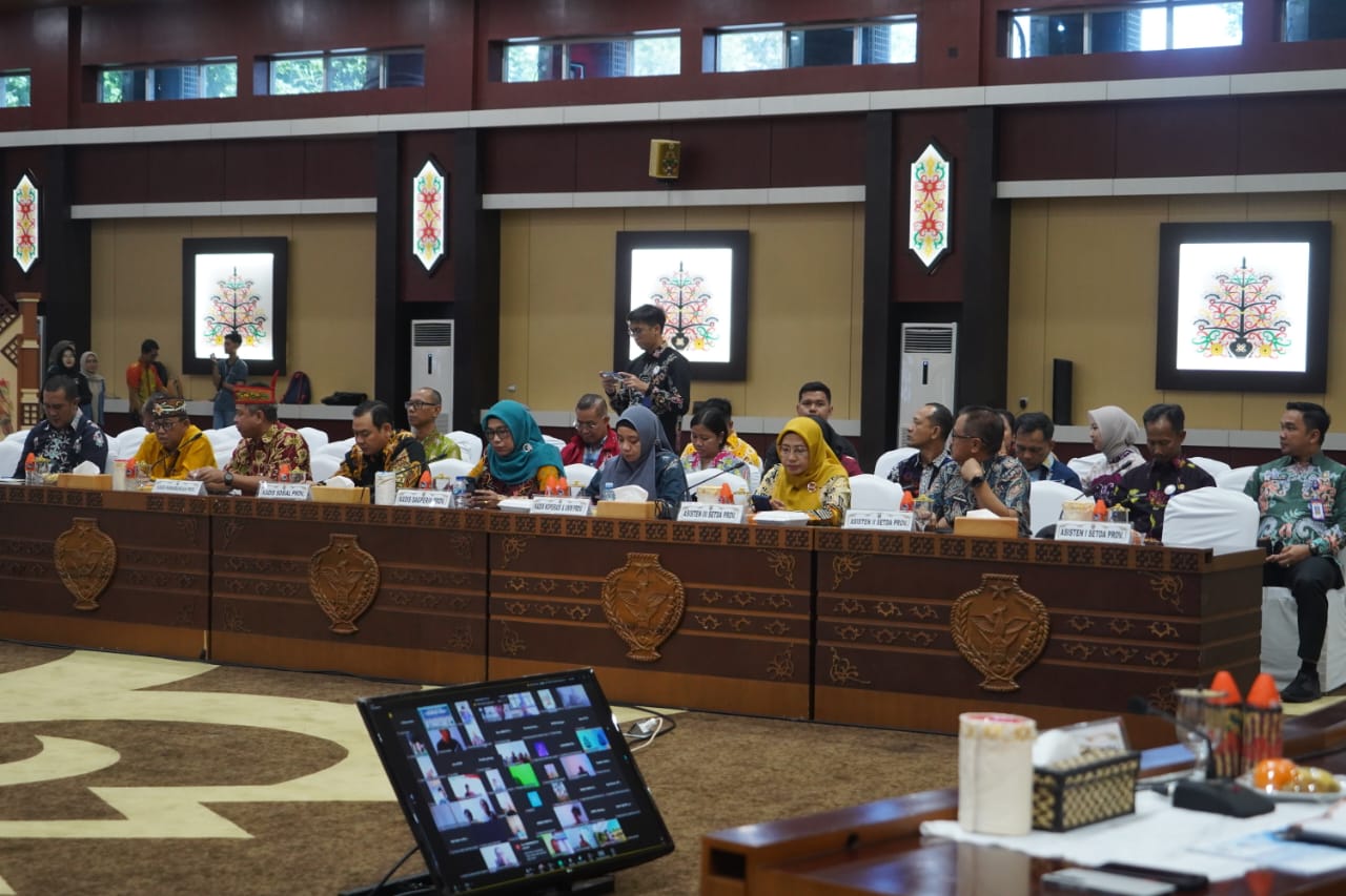 Wagub Edy Pratowo Dorong Validasi Data dan Sinergi Jelang Rakor Penyelenggaraan Pemerintahan Desa 2025