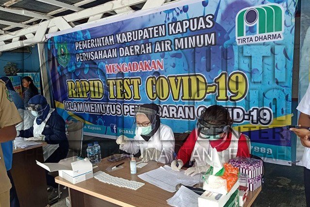 Seluruh Karyawan PDAM Kapuas Jalani Rapid Test Massal