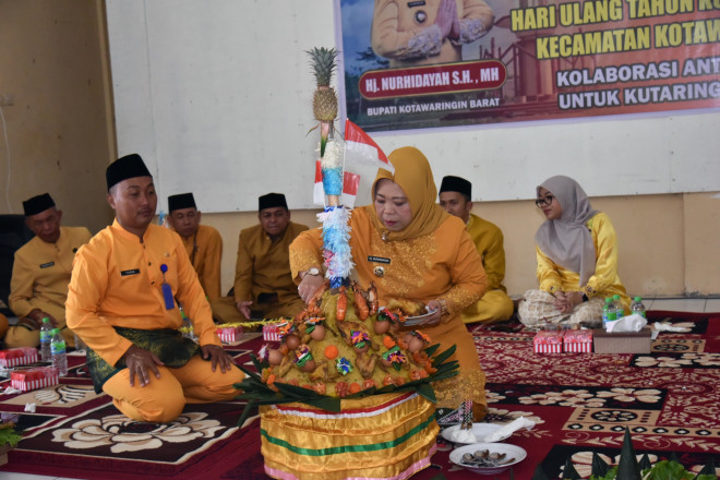 HUT ke-422 Kutaringin, Bupati Hj. Nurhidayah Sampaikan Harapan Pembangunan dan Pelestarian Budaya