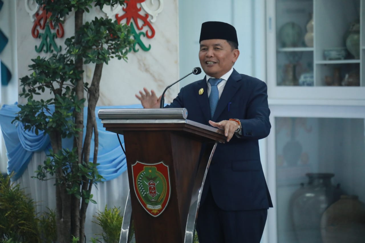 Gubernur Agustiar Sabran Lantik Linae Victoria Aden sebagai Sekda Provinsi Kalteng