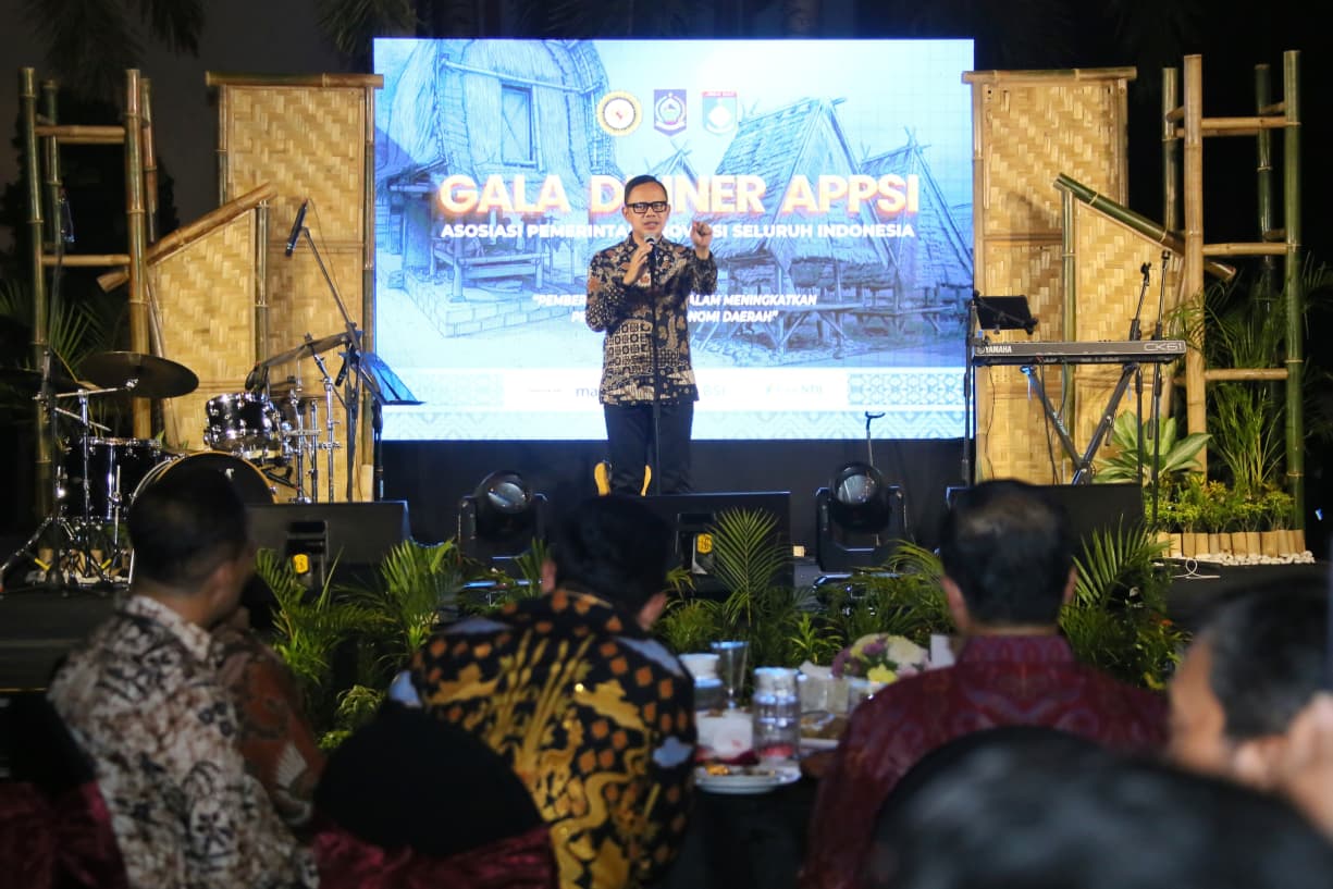 Wamendagri Bima Arya Tekankan Pentingnya Ruang Berbagi dan Mencari Inspirasi bagi Kepala Daerah