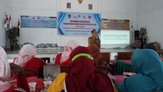 DPMPTSP Kobar Sosialisasikan Pembuatan NIB pada Rangkaian Kunjungan Kerja Deputi Lalitbang BKKBN RI