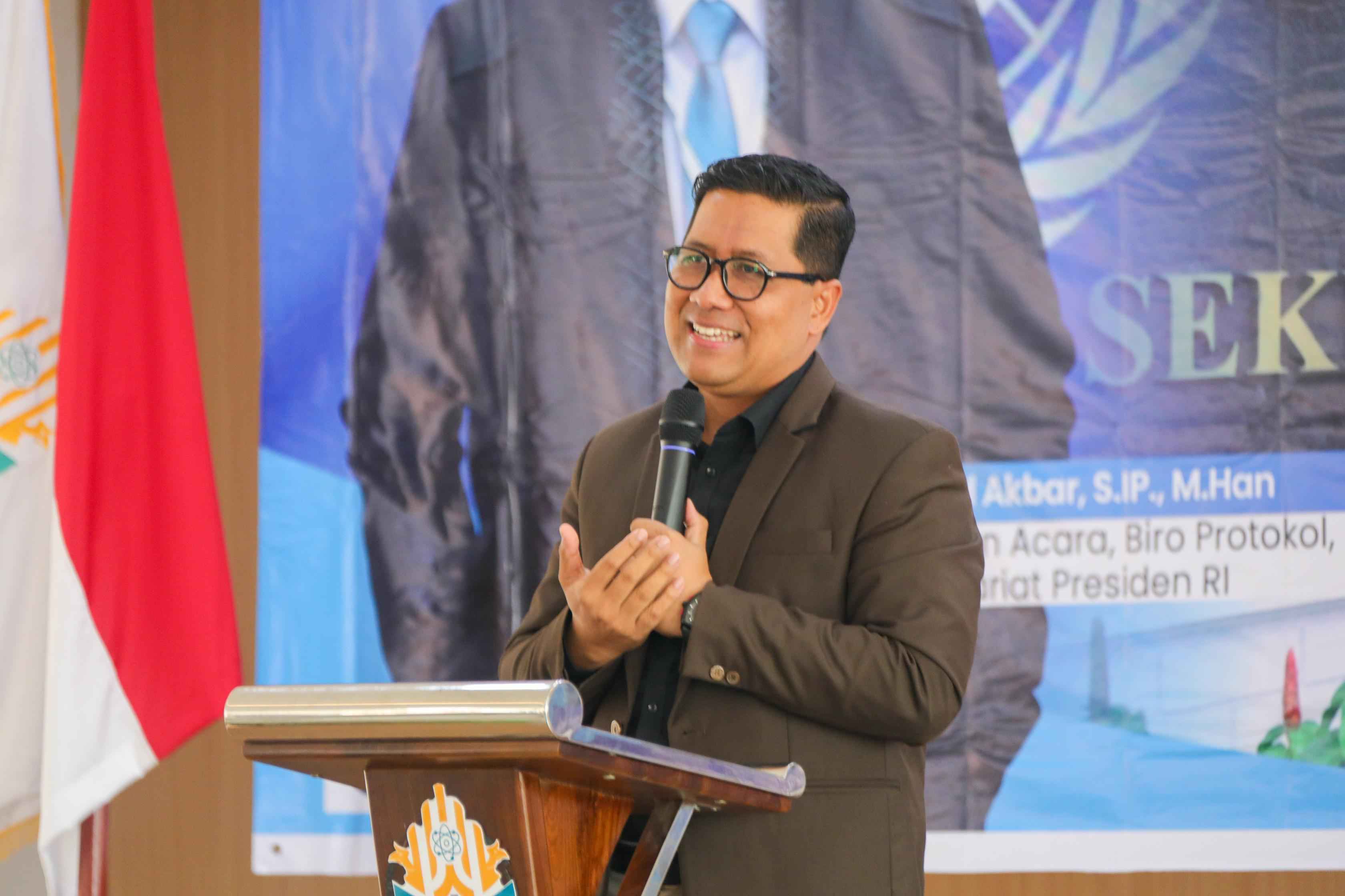 Kuliah Umum Geopolitik Global, Lisda Arriyana Tekankan Pentingnya Wawasan Generasi Muda