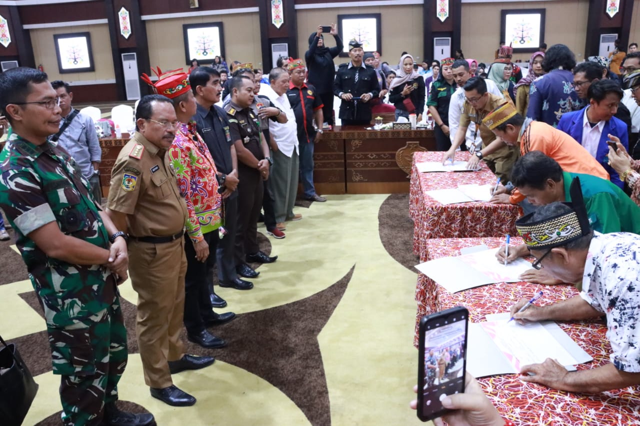 Arahan Gubernur Sugianto Sabran Pada Hasupa Hasambewa Bersama Ormas-Ormas di Kalteng