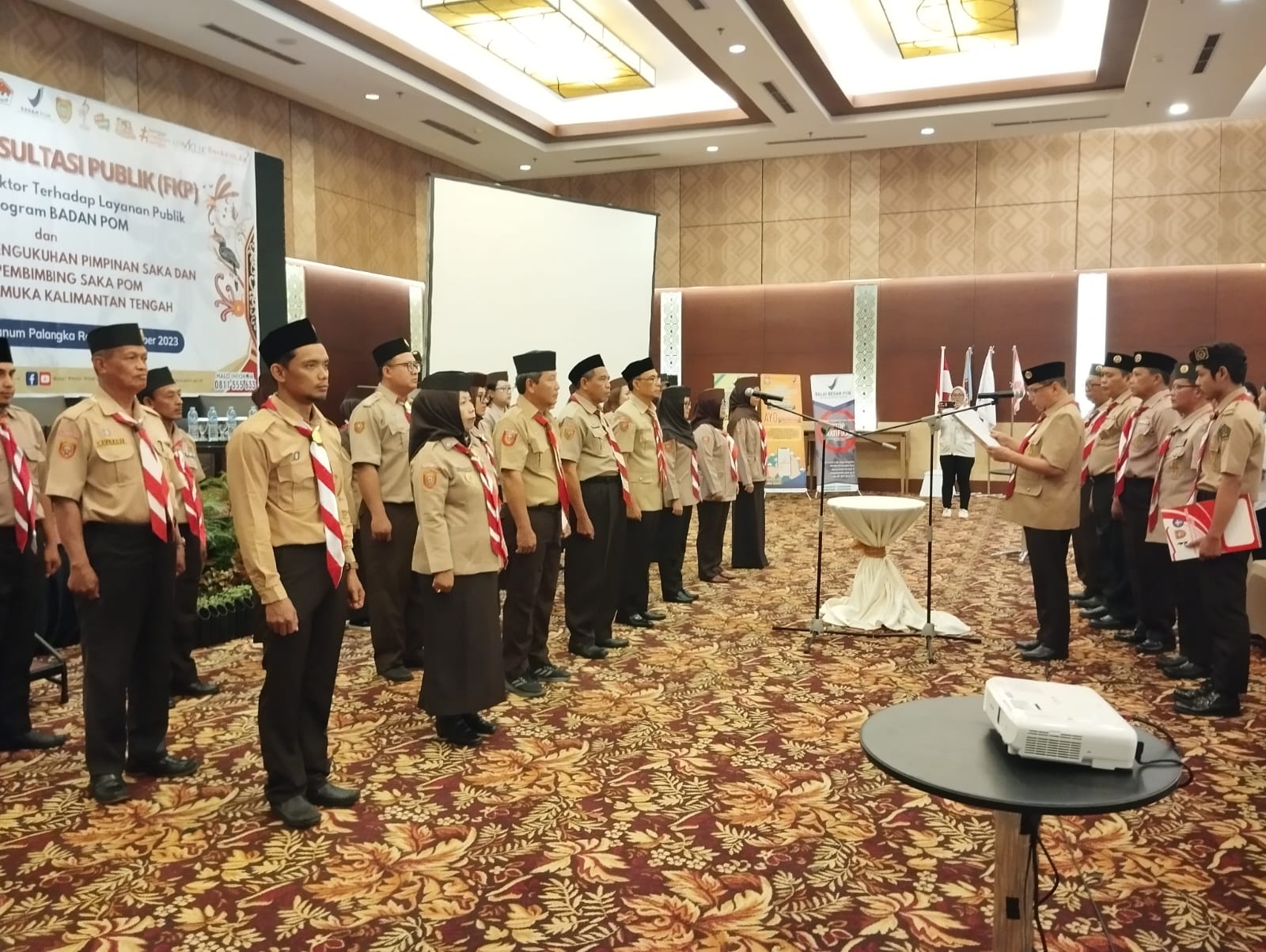 Sahli Gubernur Suhaemi Buka Forum Konsultasi Publik Persepsi Lintas Sektor Terhadap Pelaksanaan Layanan Publik dan Program BBPOM di Palangka Raya