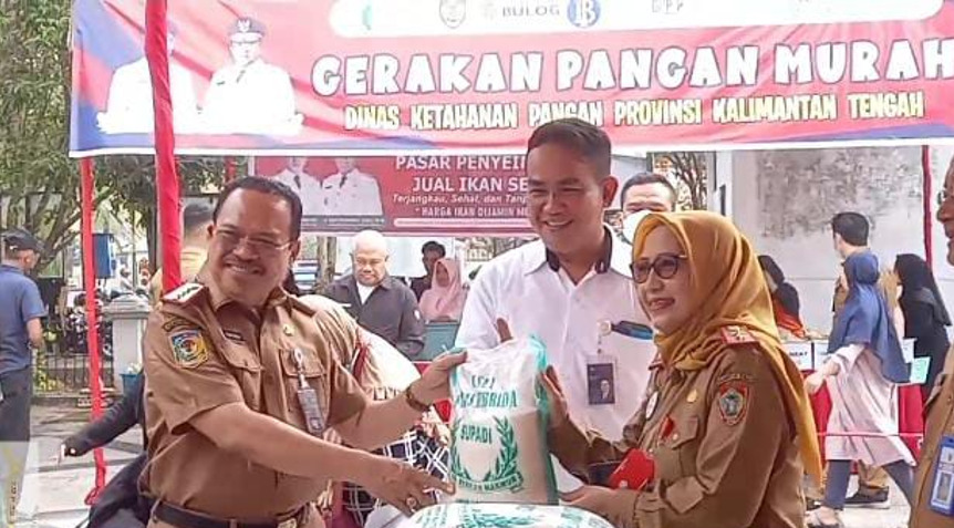 Dalam Rangka Hari Pangan Sedunia, Dinas TPHP Prov.Kalteng Turut Berpartisipasi Pada Gerakan Pangan Murah