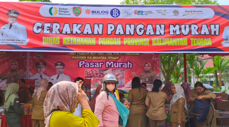 Dalam Rangka Hari Pangan Sedunia, Dinas TPHP Prov.Kalteng Turut Berpartisipasi Pada Gerakan Pangan Murah
