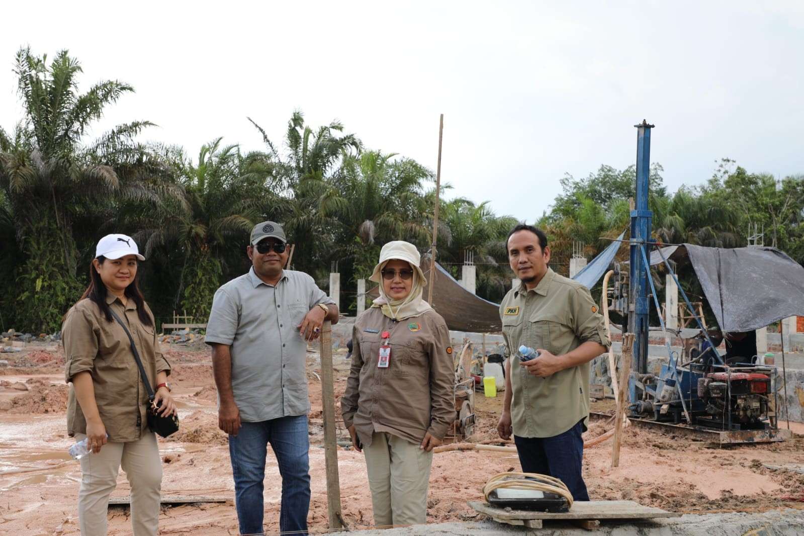 Kadis TPHP Prov. Kalteng Kunjungi Pabrik Pakan Ternak di Kotawaringin Timur