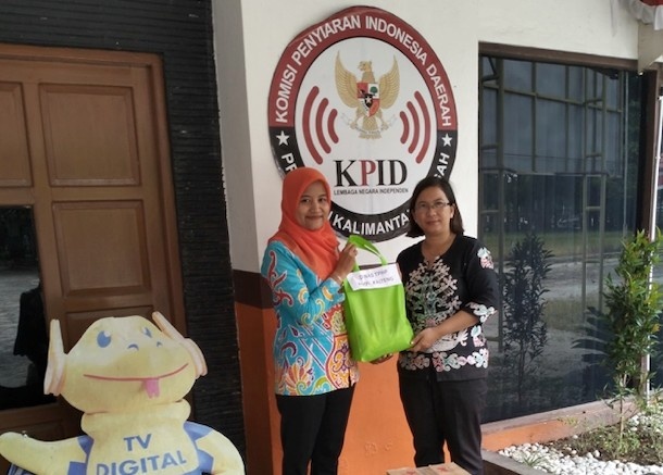 Gebyar Penyiaran Kalteng 2024, Dinas TPHP Berikan Kontribusi Bingkisan untuk Kelancaran Acara