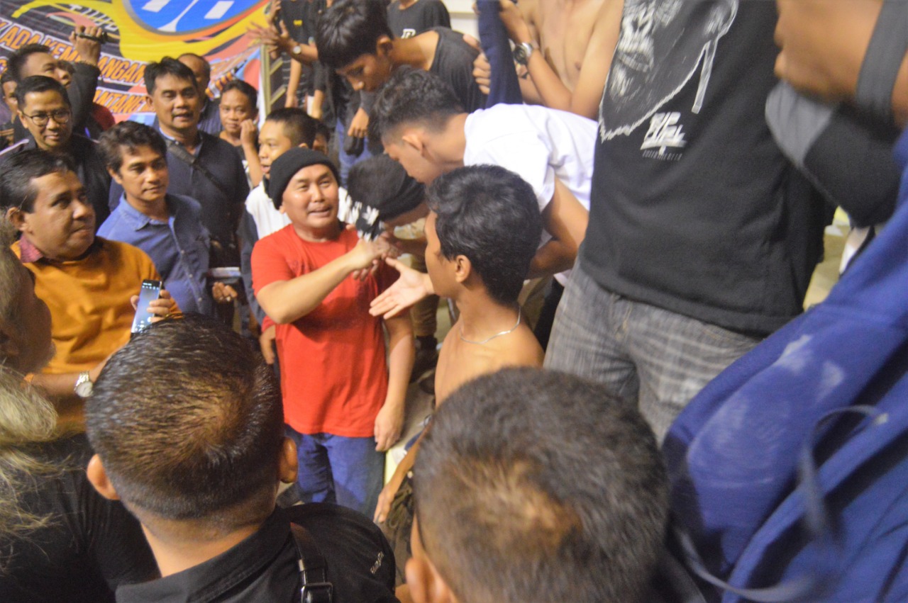 Hadiri Final Gubernur Cup Futsal, Gubernur Kalteng Berpesan Kepada Generasi Millenial Agar Rajin Berolahraga