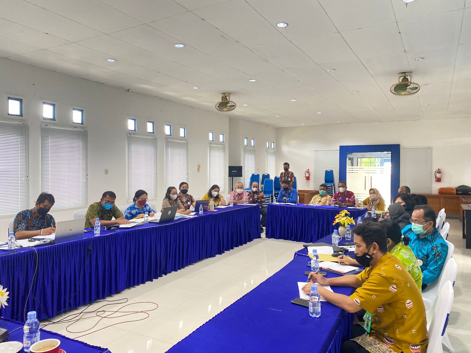 Pegawai Rupbasan Kelas I Palangka Raya Lakukan Senam Sebagai Upaya Menjaga Kebugaran Jasmani