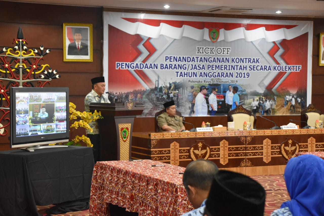 Penandatanganan Kontrak Pengadaan Barang/Jasa TA 2019 Secara Kolektif Oleh 14 Kab/Kota Melalui Video Conference