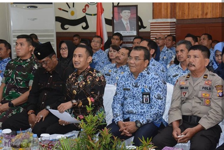 Empat Belas Kabupaten/Kota Kick Off  Penandatanganan Kontrak Pengadaan Barang dan Jasa Pemerintah