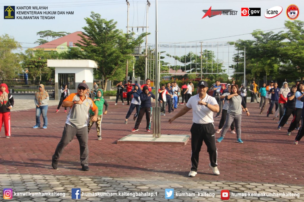  Kakanwil Kemenkumham Kalteng Lakukan Senam Pagi â€œPASTI Bahalapâ€
