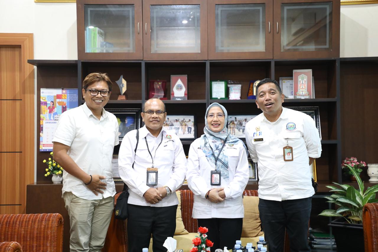 Kadis TPHP Kalteng Terima Kunjungan Kepala Balai Veteriner Banjarbaru, Bahas Pengembangan Sapi Perah di Barito Utara dan Barito Selatan