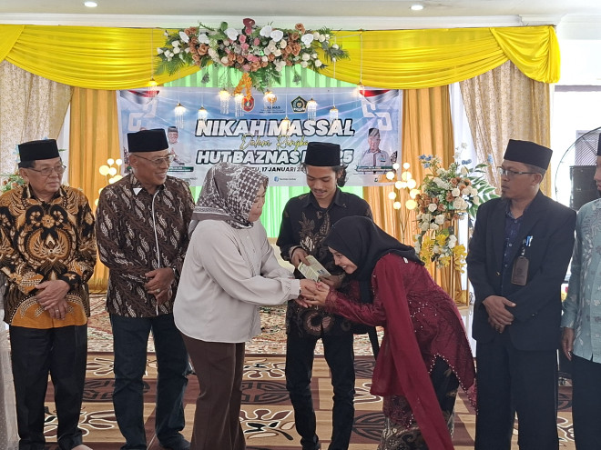 Nikah Massal Warnai HUT ke-25 Baznas, Bupati Kobar Dorong Ketahanan Keluarga