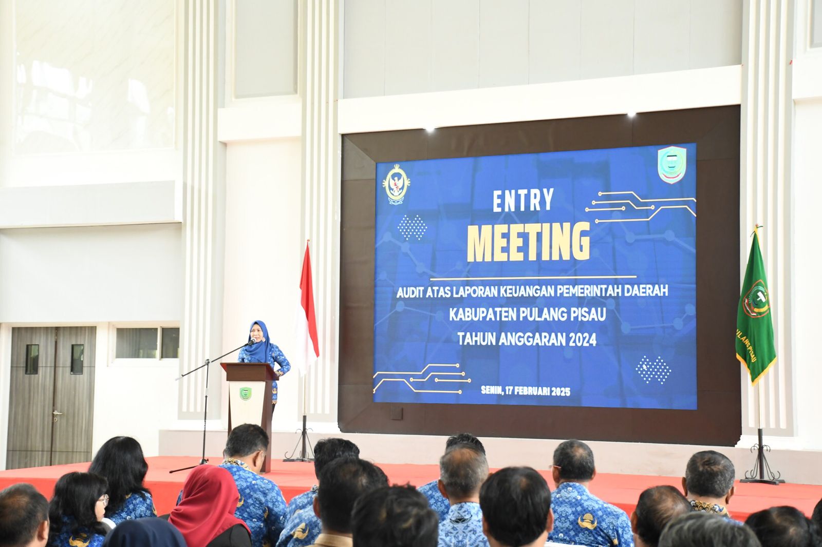 Pj. Bupati Pulang Pisau Hadiri Entry Meeting Audit Laporan Keuangan Tahun 2024