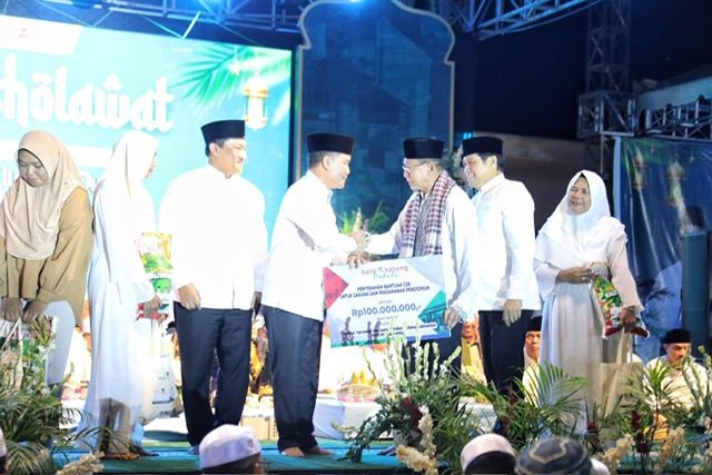 Ribuan Masyarakat Antusias  Hadiri Buka Puasa Bersama Gubernur Kalteng dan Pangdam XII/ Tanjungpura, yang Dirangkai Dengan Peringatan Malam Nuzulul Quran