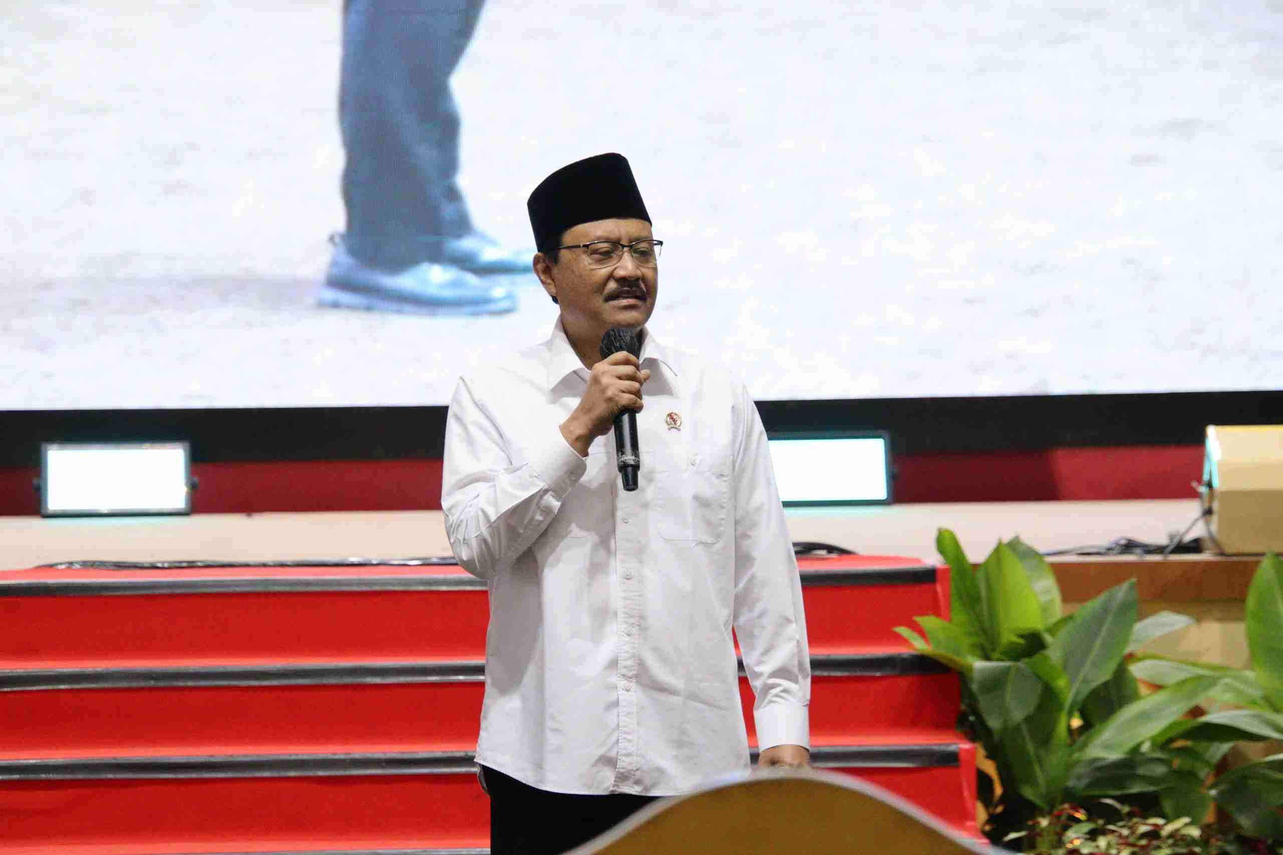 Perkuat Sinergi Sosial, Kepala Satpol PP Kalteng Hadiri Dialog Bersama Mensos RI dan Pilar-Pilar Sosial