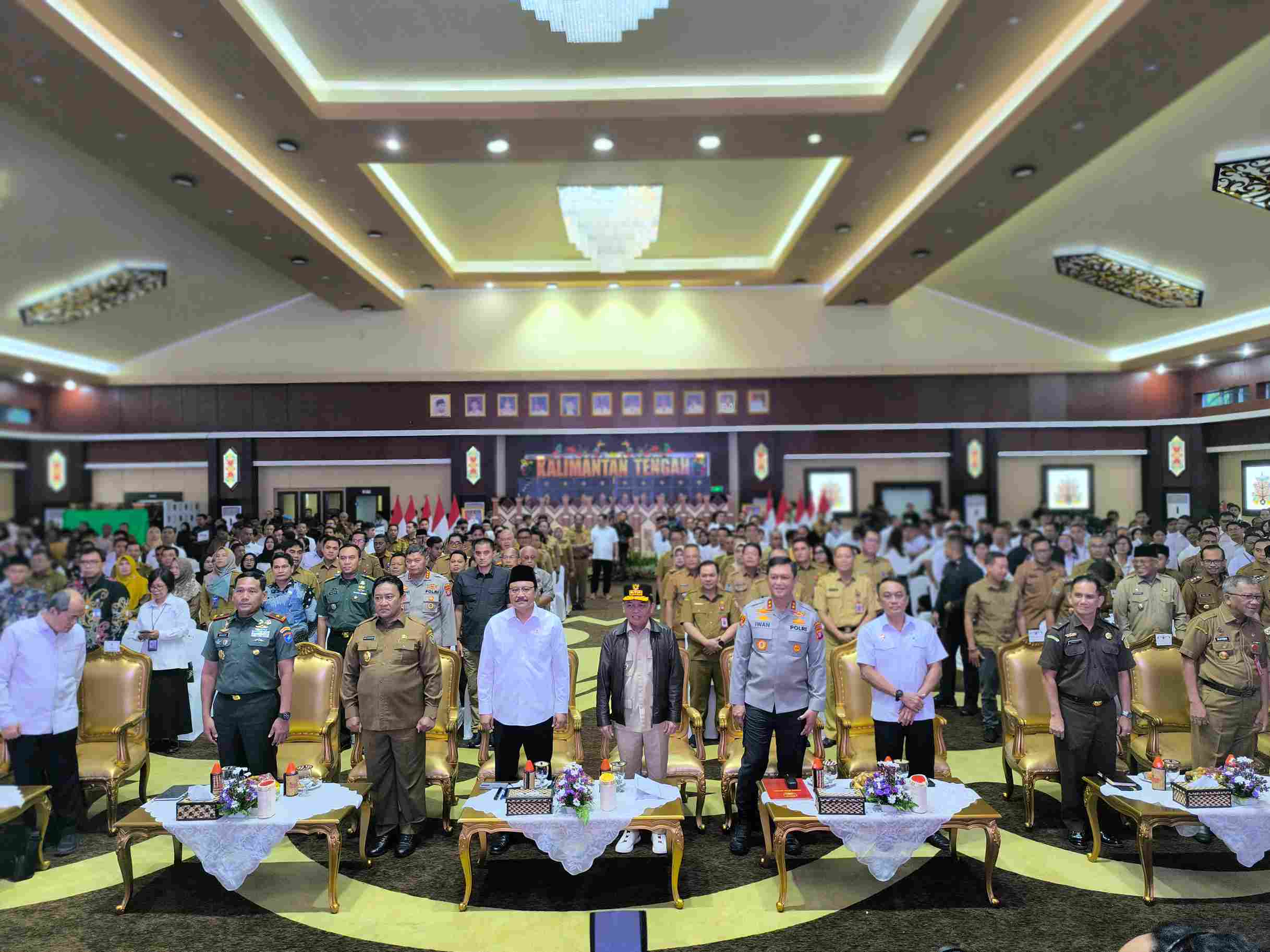 Perkuat Sinergi Sosial, Kepala Satpol PP Kalteng Hadiri Dialog Bersama Mensos RI dan Pilar-Pilar Sosial