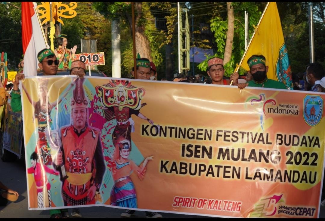 Turut Meriahkan Karnaval Budaya FBIM 2022, Pemerintah Kabupaten Lamandau Suguhkan Tarian Babukung 