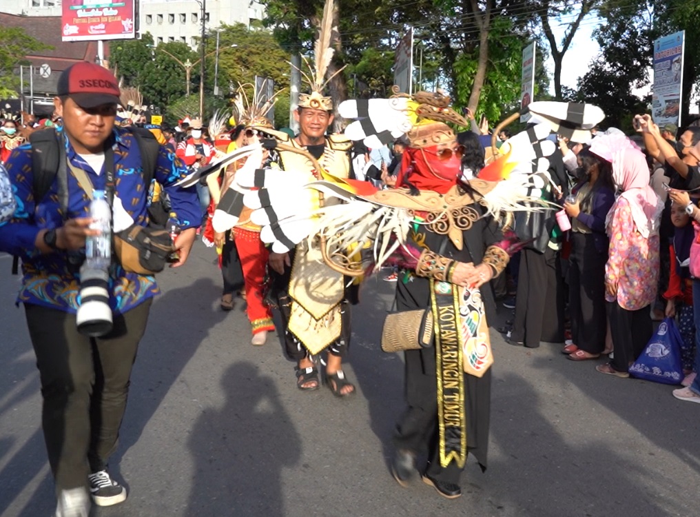 Journey Of Mentaya Jadi Tema Pemerintah Kabupaten Kotawaringin Timur pada Karnaval Budaya FBIM 2022