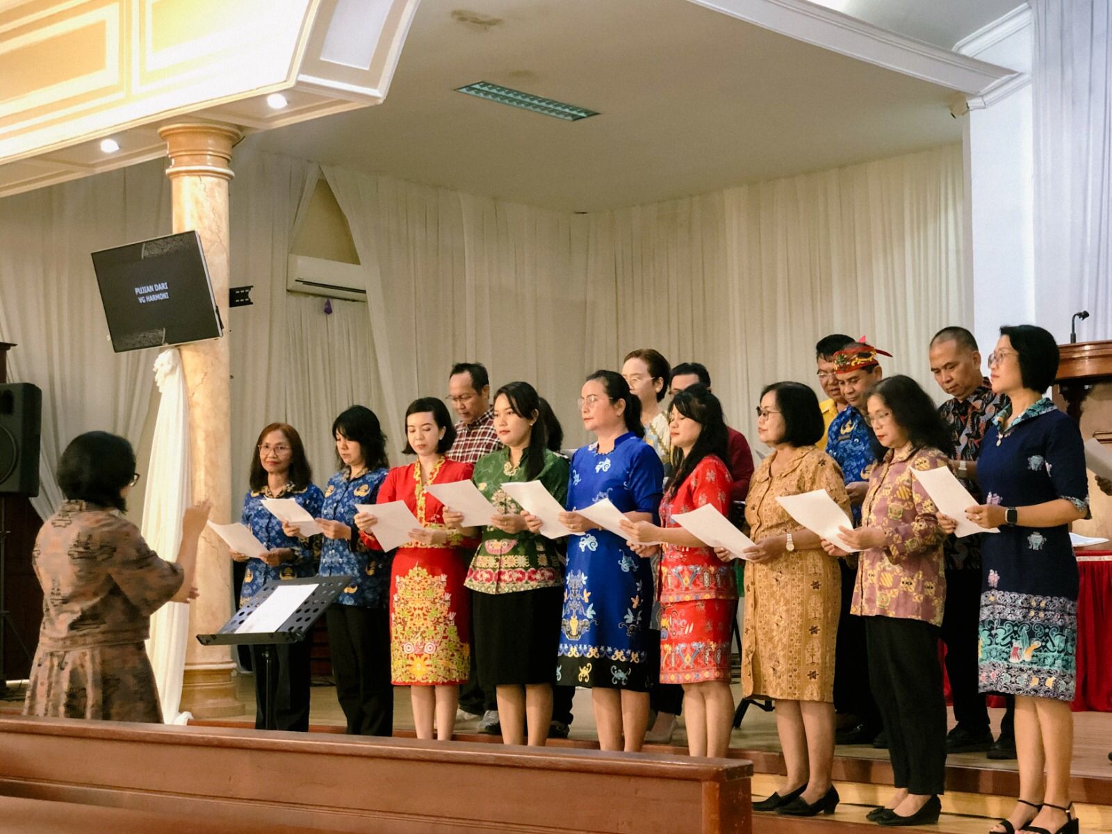 Pemprov Kalteng Melalui Badan Kepegawaian Daerah Gelar Kebaktian Bagi ASN