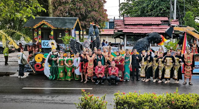 Bapperida Angkat Harmoni Budaya dan Inovasi di Karnaval FBIM 2026