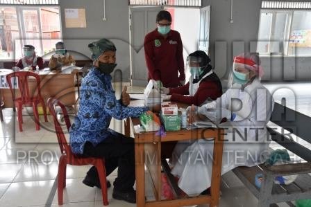 Rapid Test Massal Bagi Petugas dan Warga Binaan Rutan Kelas IIB Kuala Kapuas