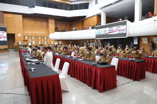 Pj Bupati Kobar Ikuti Rakor Pembekalan Kepala Daerah 