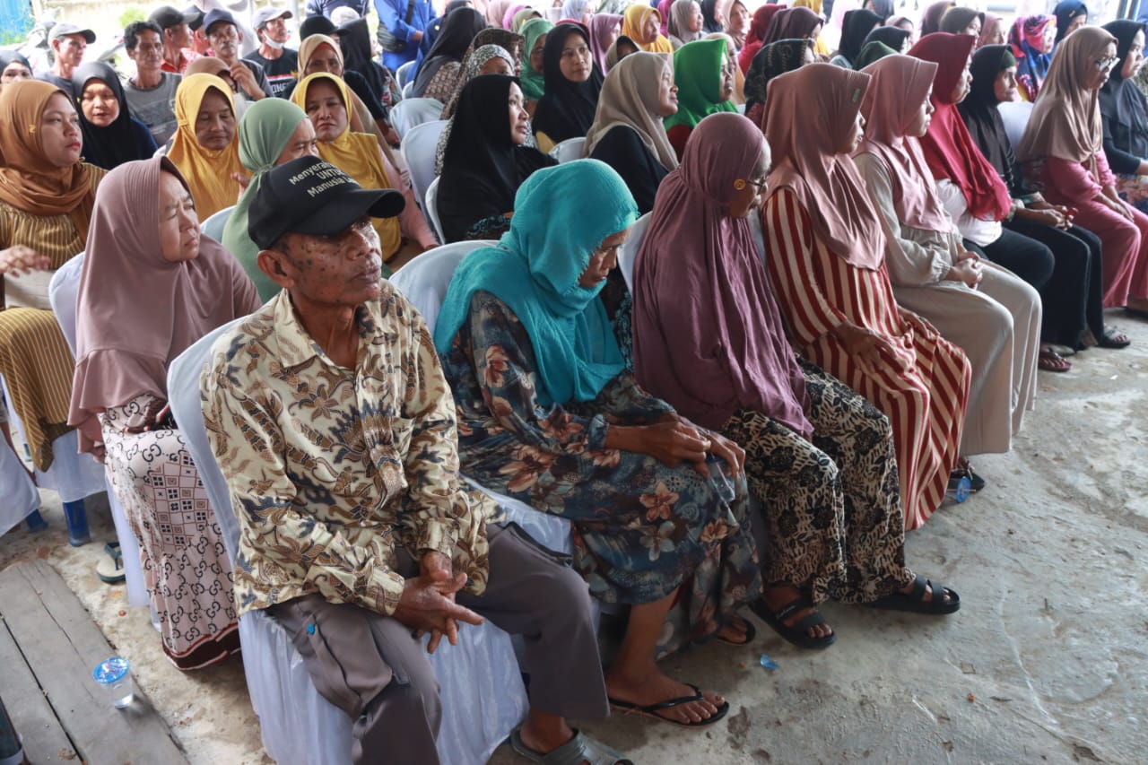 Giliran Kecamatan Kapuas Murung dan Mantangai Dikunjungi Wagub Kalteng, Warga Masyarakat Padati Pasar Murah di Palingkau Lama