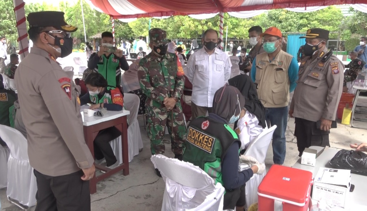 Vaksinasi Anak Usia 12 - 17 Tahun Dimulai