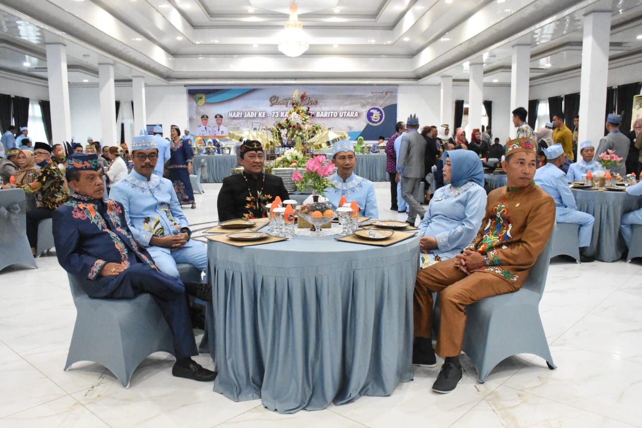 Wagub Edy Pratowo Hadiri Upacara Peringatan Hari Jadi ke-73 Sekaligus Syukuran Kabupaten Barito Utara 
