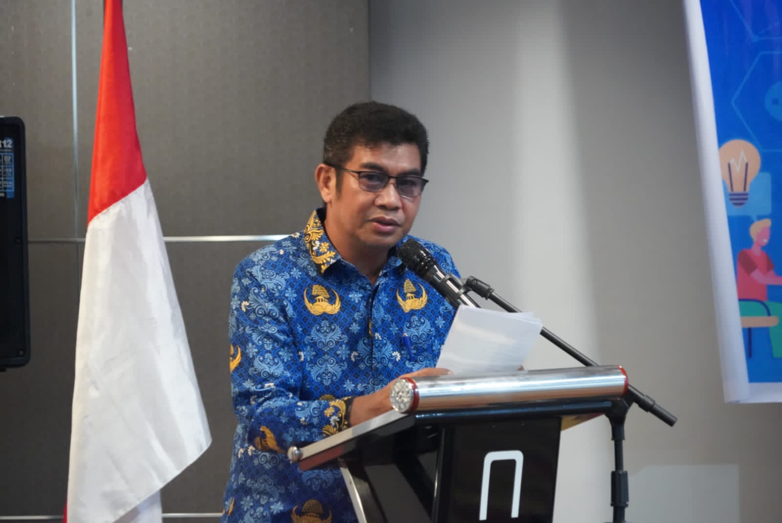 Asisten Adum Sri Suwanto Buka Bimtek Platform Digital Kemitraan Bagi Komunitas Informasi Masyarakat