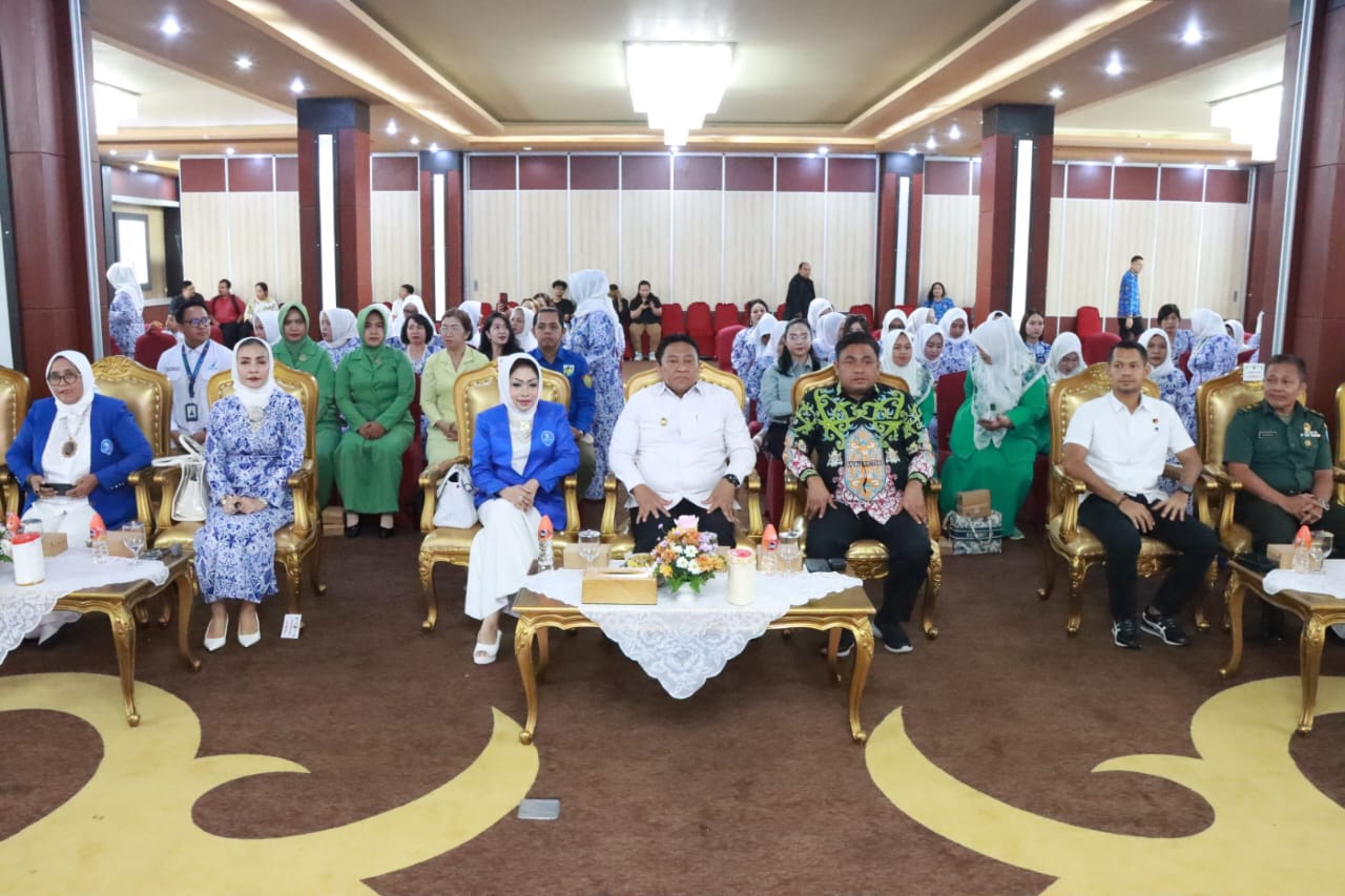 Buka Rakerda II DPD IWAPI Kalteng, Wagub Edy Pratowo Tegaskan Pentingnya Sinergisitas IWAPI dengan Berbagai Stakeholders
