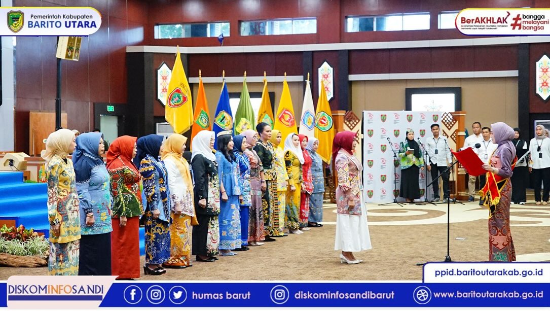 Pj. Bupati dan Pj. TP PKK Dikukuhkan Sebagai Ayah-Bunda Genre dan Orang Tua Asuh GENTING Kabupaten Barito Utara