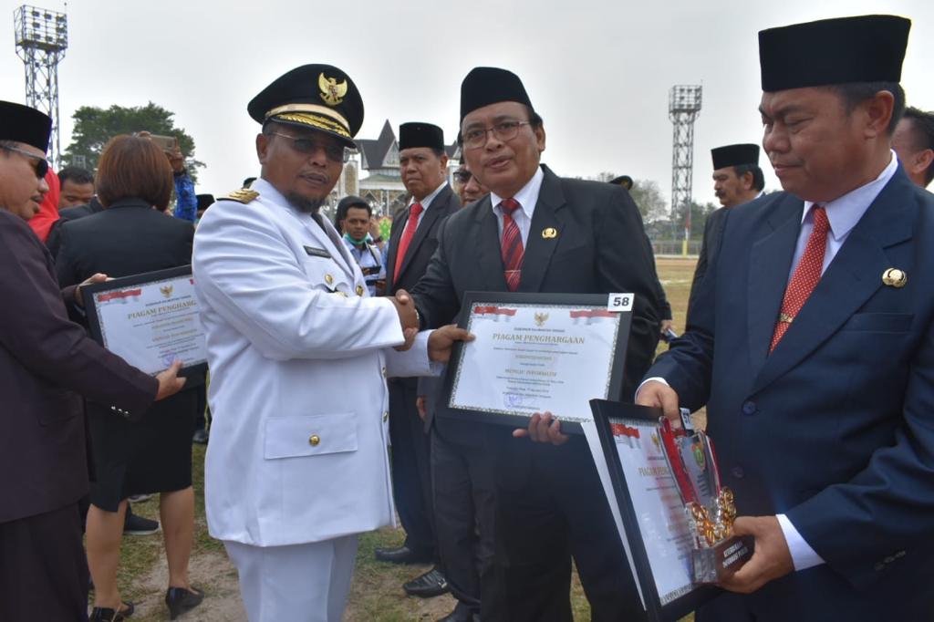 Bupati Inspektur Upacara Detik - Detik Proklamasi