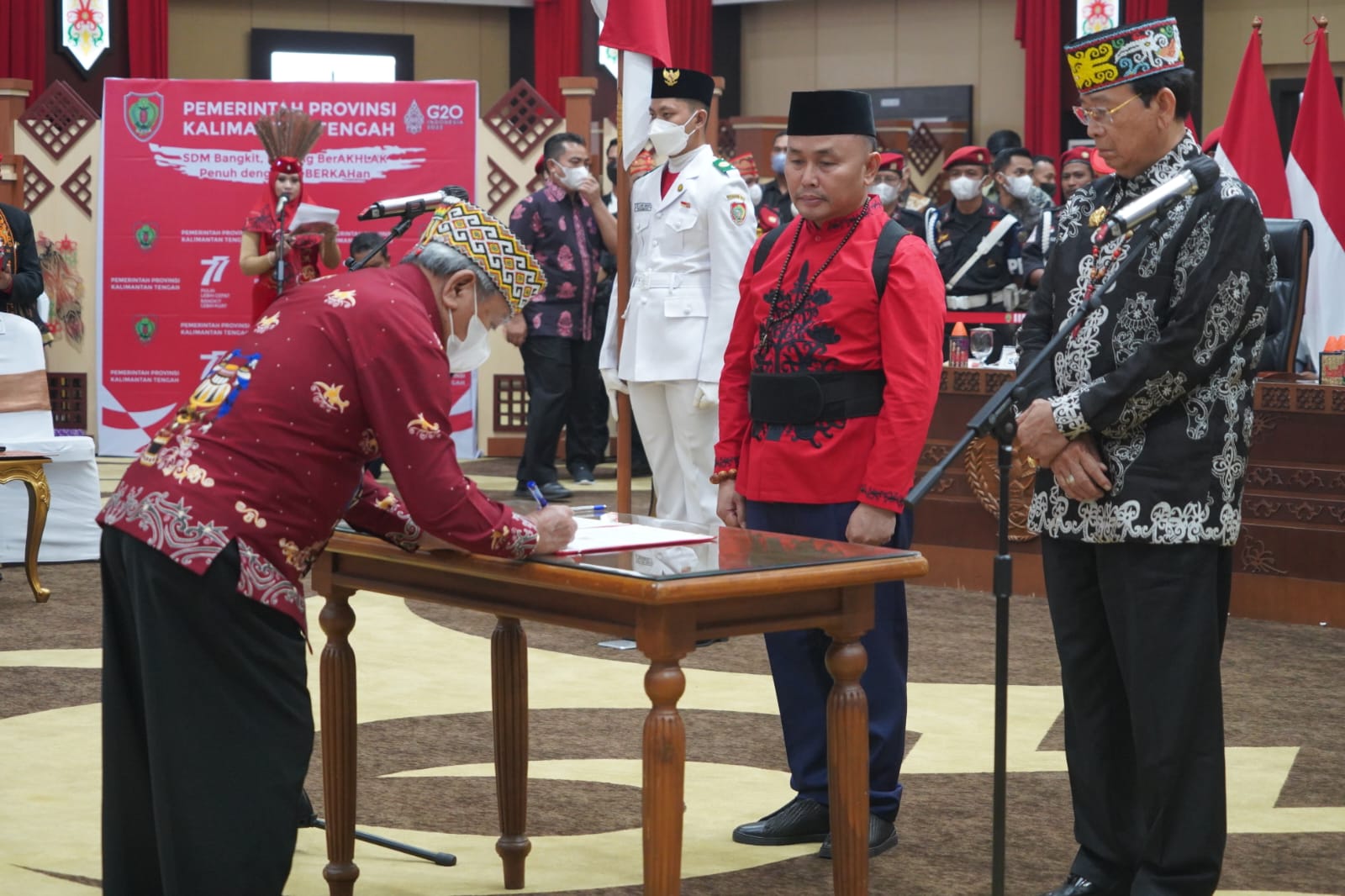 Pengurus DAD Kalteng Masa Bakti 2021-2026 Resmi Dilantik dan Dikukuhkan
