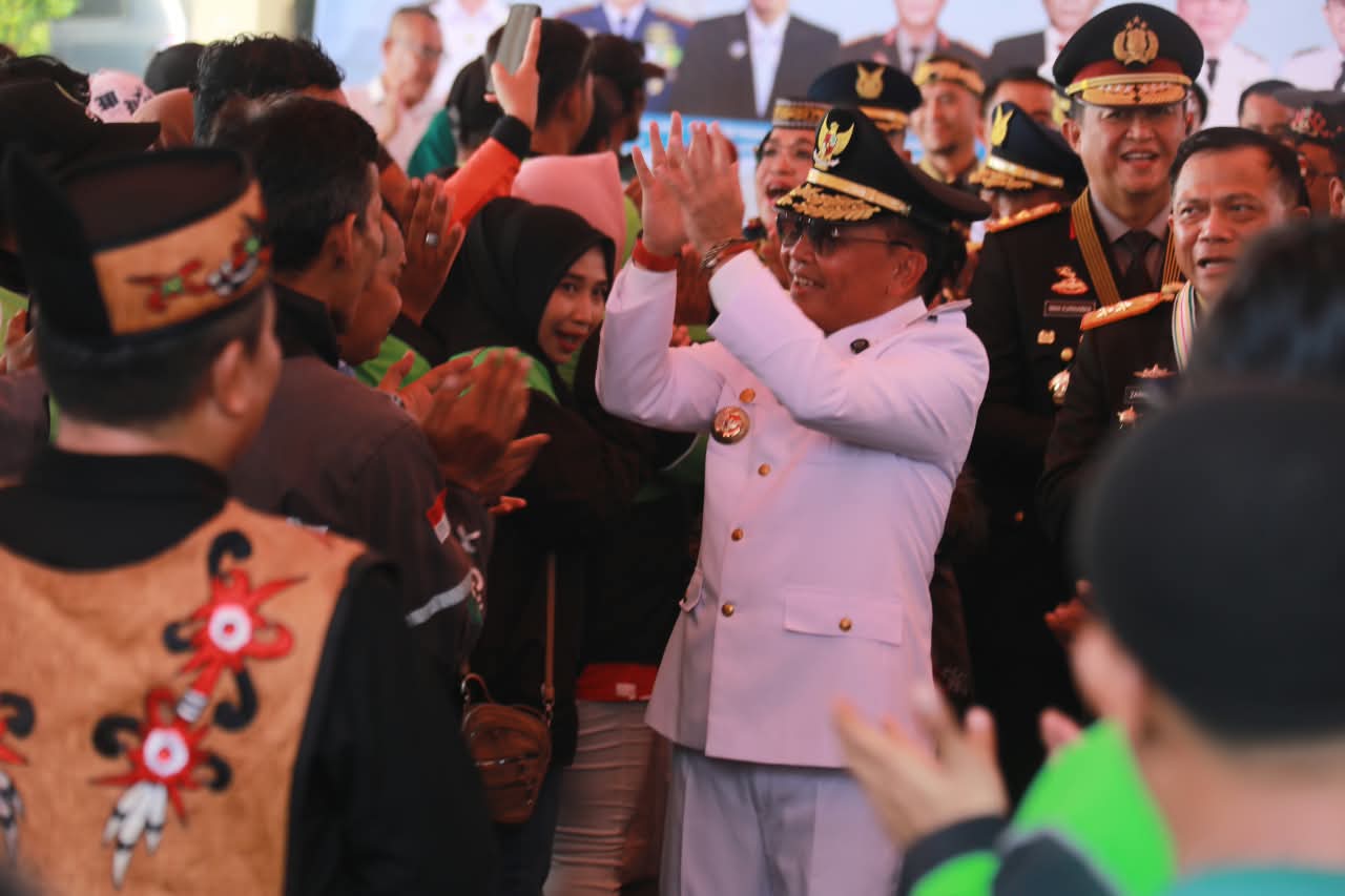 Semarak HUT ke-81 RI, Pemprov Kalteng Salurkan 5.000 Paket Sembako Murah