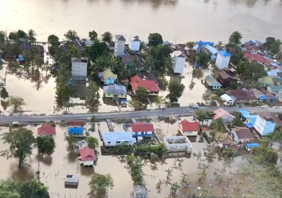 Gubernur Kalteng Kembali Pantau Banjir Katingan Via Udara