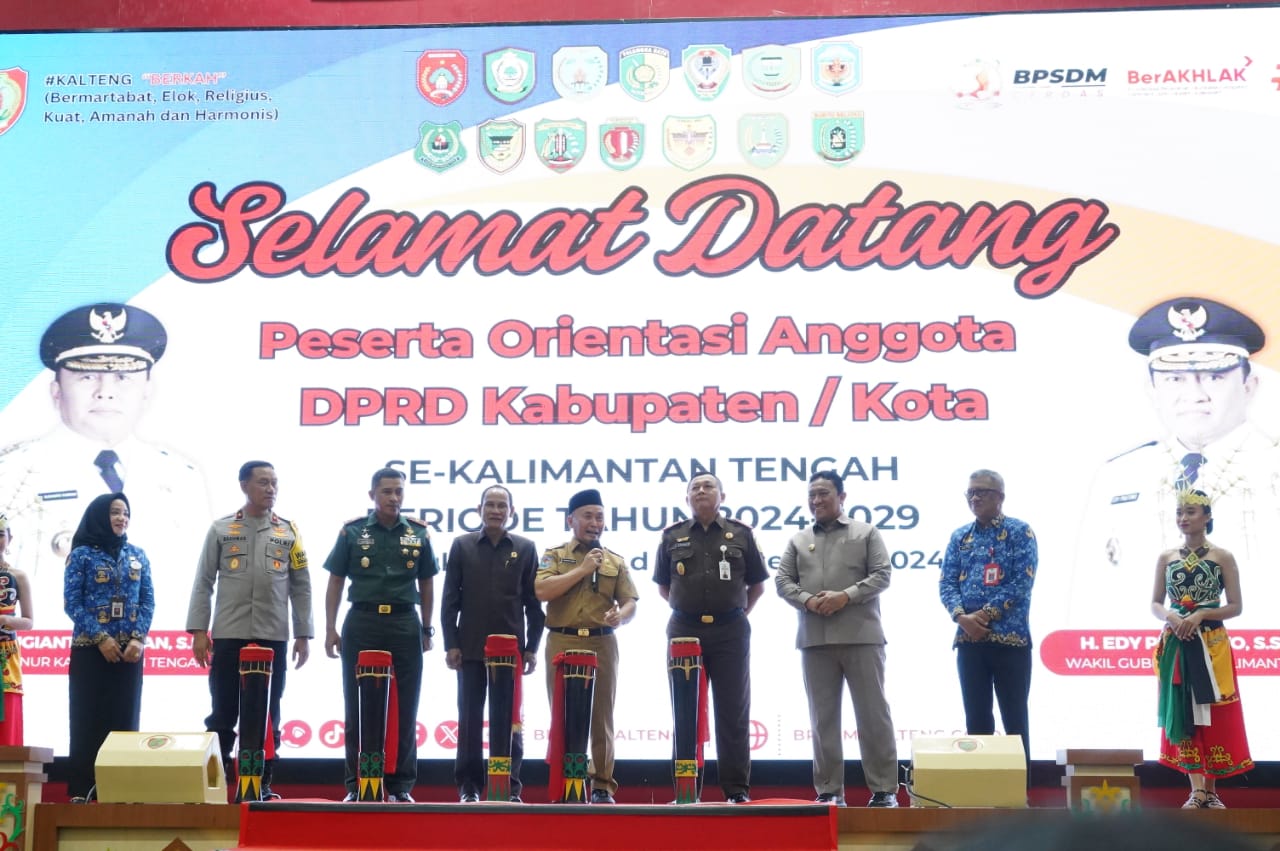 Buka Orientasi Anggota DPRD Kabupaten/Kota se-Kalteng, Gubernur Kalteng Ingatkan Pentingnya Pemahaman Konteks dan Karakteristik Daerah
