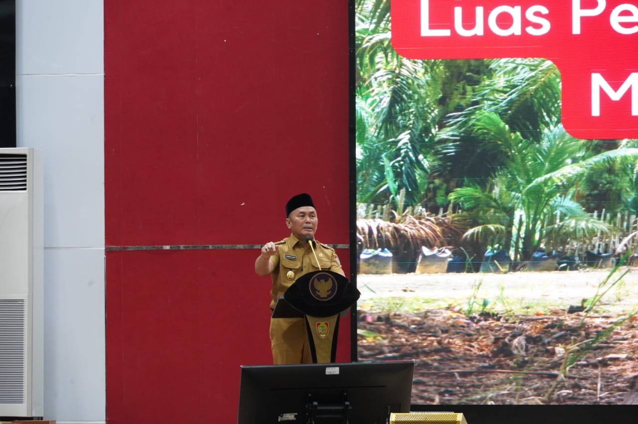 Buka Orientasi Anggota DPRD Kabupaten/Kota se-Kalteng, Gubernur Kalteng Ingatkan Pentingnya Pemahaman Konteks dan Karakteristik Daerah