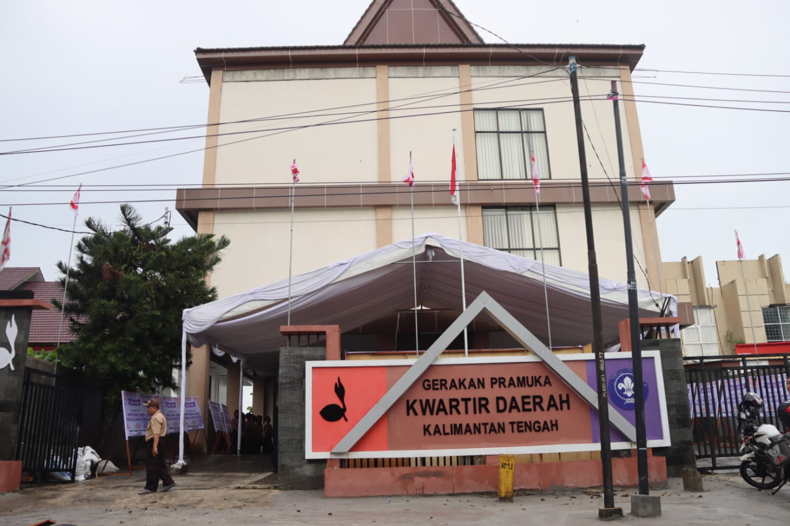 Plt Sekda M Katma F Dirun Resmikan Gedung Kantor Kwarda Gerakan Pramuka Kalteng