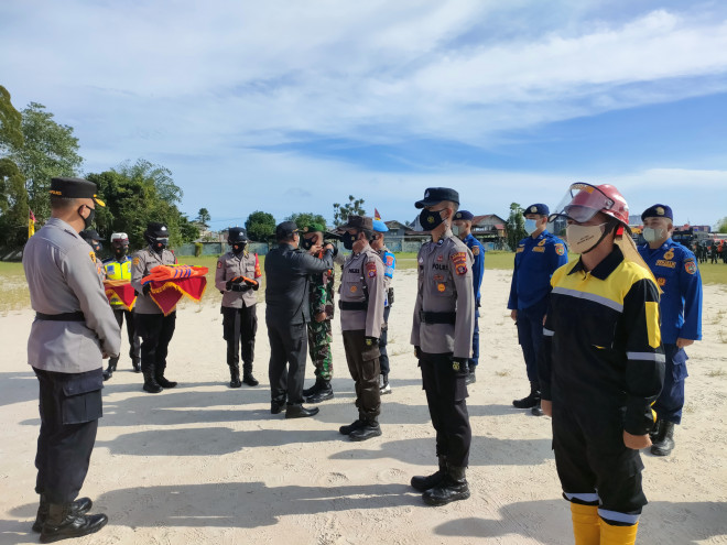 Personel Satpol PP dan Damkar Kobar Ikuti Apel Gelar Personel dan Sarpras