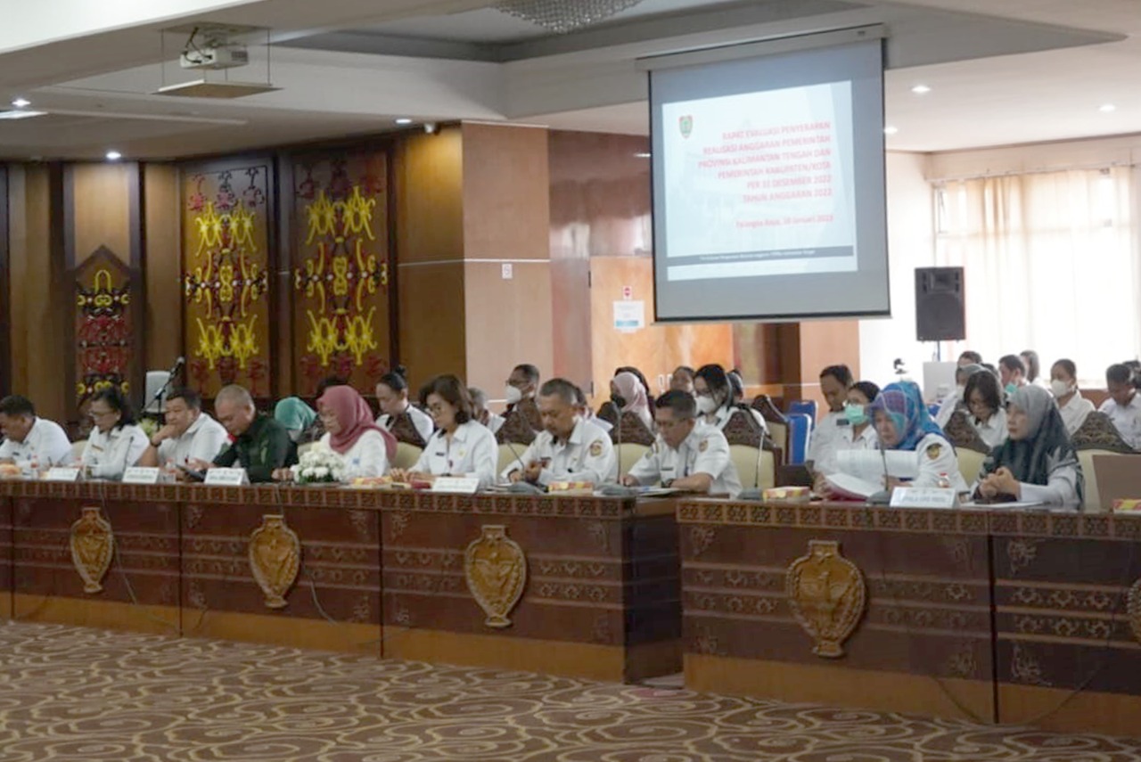Buka Rapat TEPRA, Wagub Edy Pratowo : Seluruh Perangkat Daerah Harus Bersinergi Mendorong Percepatan Realisasi Anggaran