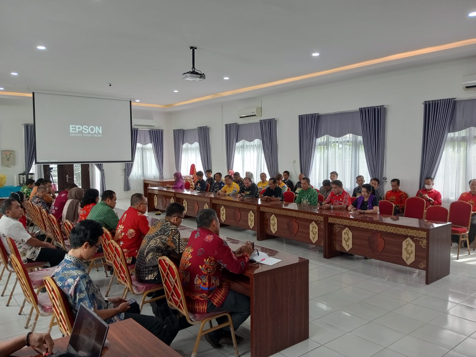Badan Kesbangpol Prov. Kalteng Gelar Sosialisasi SISUKAH