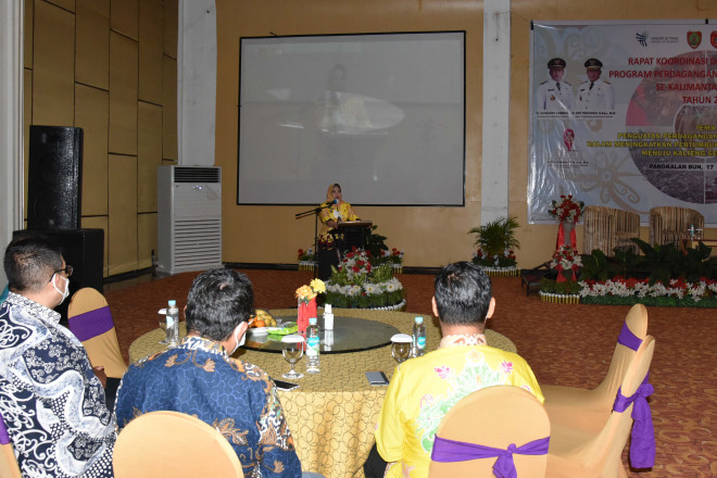 Bupati Hj Nurhidayah Buka Rakor Perdagangan dan Perindustrian se-Kalteng 