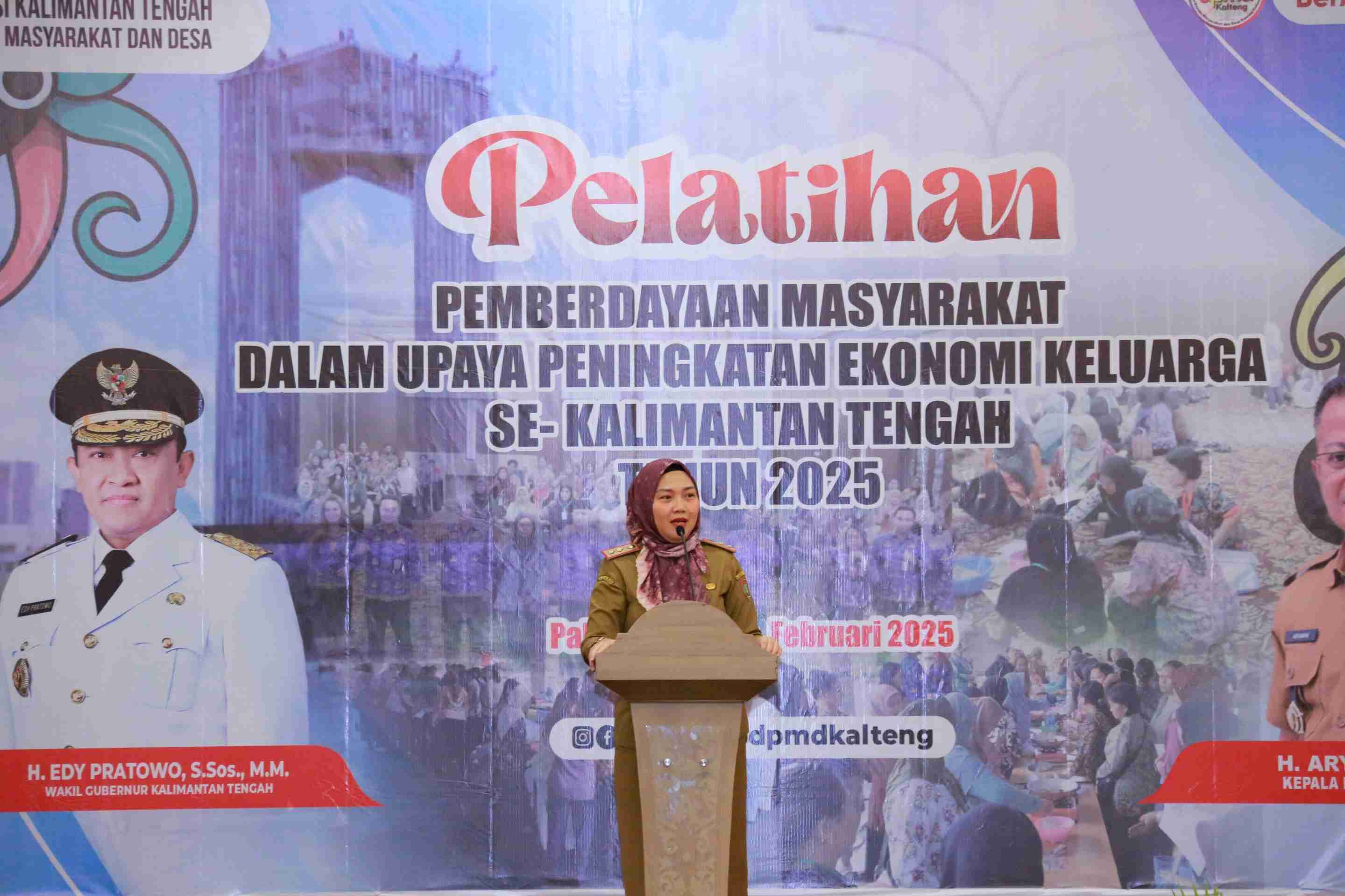 Dinas PMD Prov. Kalteng Gelar Pelatihan Pemberdayaan Masyarakat Dalam Upaya Peningkatan Ekonomi Keluarga se-Kalteng Tahun 2025