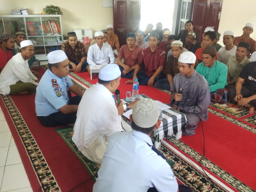 Seorang WBP Mengucap Dua Kalimat Syahadat di Balik Jeruji Besi