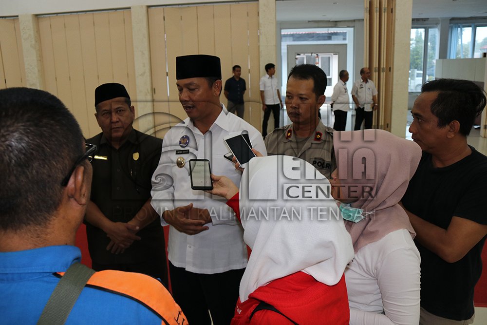 Bupati Sukamara Video Converence Penyebaran Covid-19